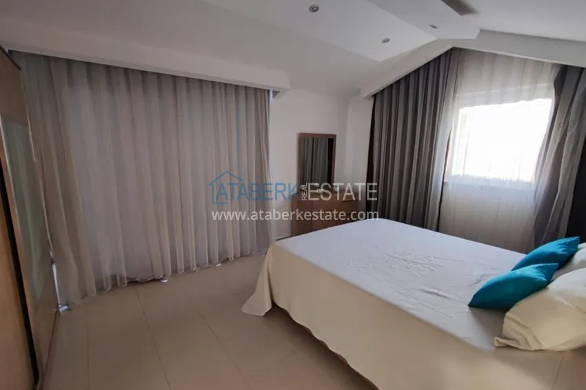 Purchase  5+1 penthouse duplex in the center of Alanya Cleopatra beach area 14 