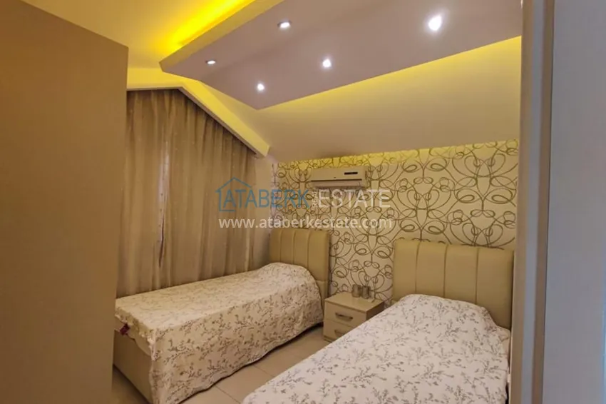 Purchase  5+1 penthouse duplex in the center of Alanya Cleopatra beach area 18 