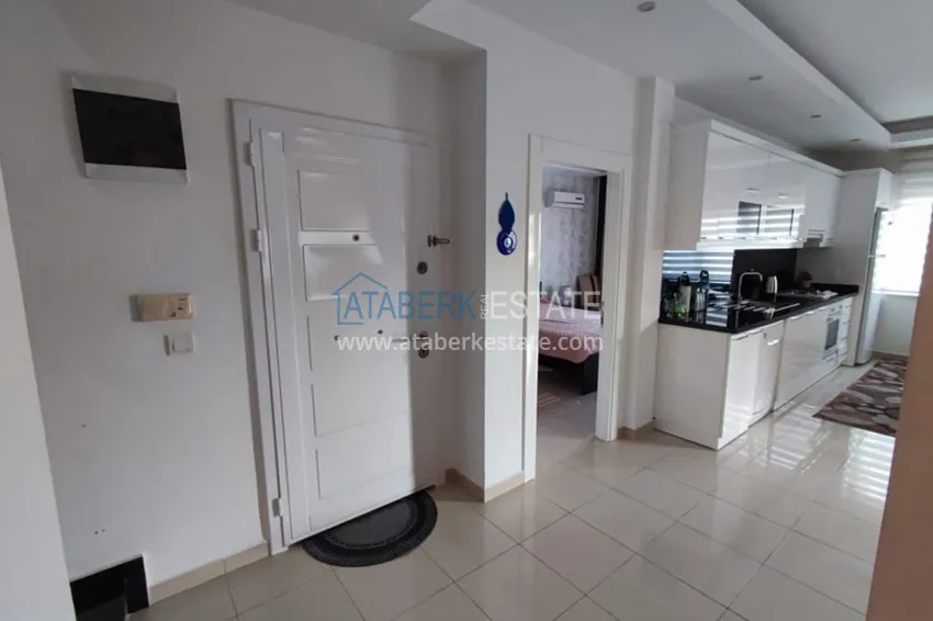 Purchase  5+1 penthouse duplex in the center of Alanya Cleopatra beach area 1 