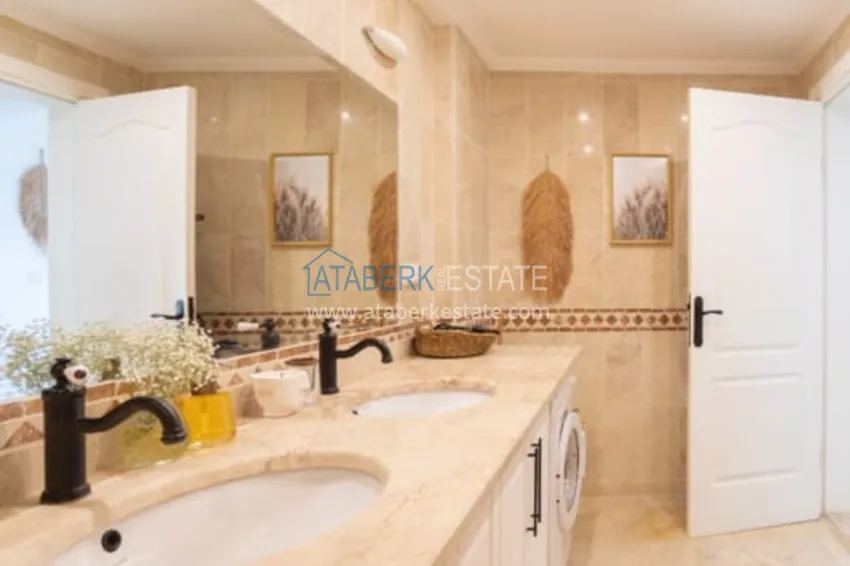Purchase Apartment 2 + 1 with designer renovation and sea views, Avsallar area - Alanya 23 