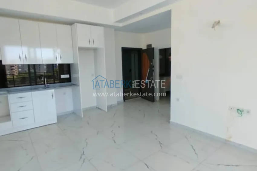 Purchase One bedroom apartment from the owner in a new building in Avsallar district, Alanya. Suitable for short term rentals 2