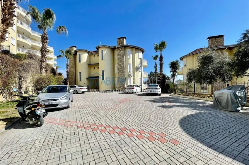 Apartment 2 + 1 with designer renovation and sea views, Avsallar area - Alanya 6 