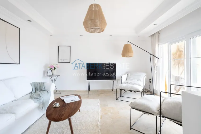 Purchase Apartment 2 + 1 with designer renovation and sea views, Avsallar area - Alanya 8 