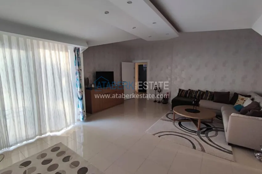 Purchase  5+1 penthouse duplex in the center of Alanya Cleopatra beach area 9 