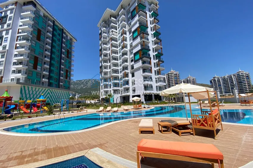 Apartment 1 + 1 furnished with sea views in a new complex, Mahmutlar area - Alanya 1 