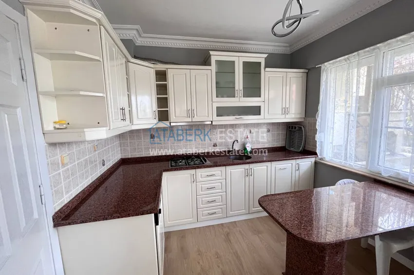 Purchase  Four-storey townhouse 3+2 with furniture and sea view — Alanya, Kestel 11 