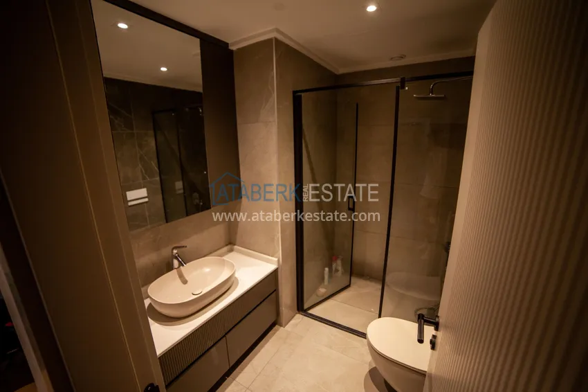 Purchase  Three-room apartment in Antalya, prestigious district of Uncali, new modern complex 16 