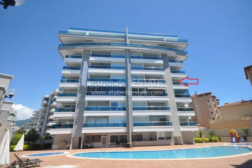 \ Apartment 2 + 1 furnished in a residential complex on the first coastline, Tosmur area - Alanya 2 