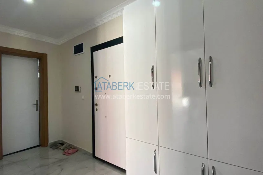 Purchase Spacious 3-bedroom duplex penthouse with furniture in Gazipasa 3 