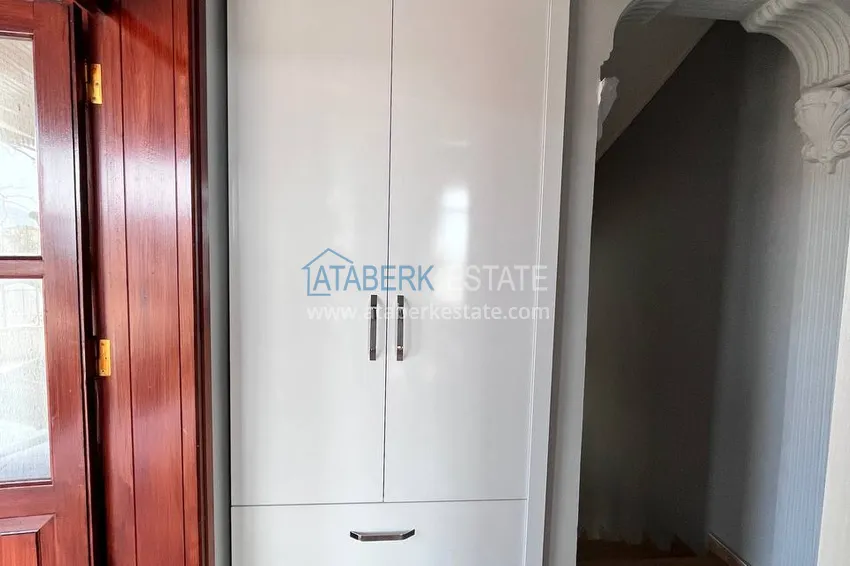 Purchase  Four-storey townhouse 3+2 with furniture and sea view — Alanya, Kestel 22 