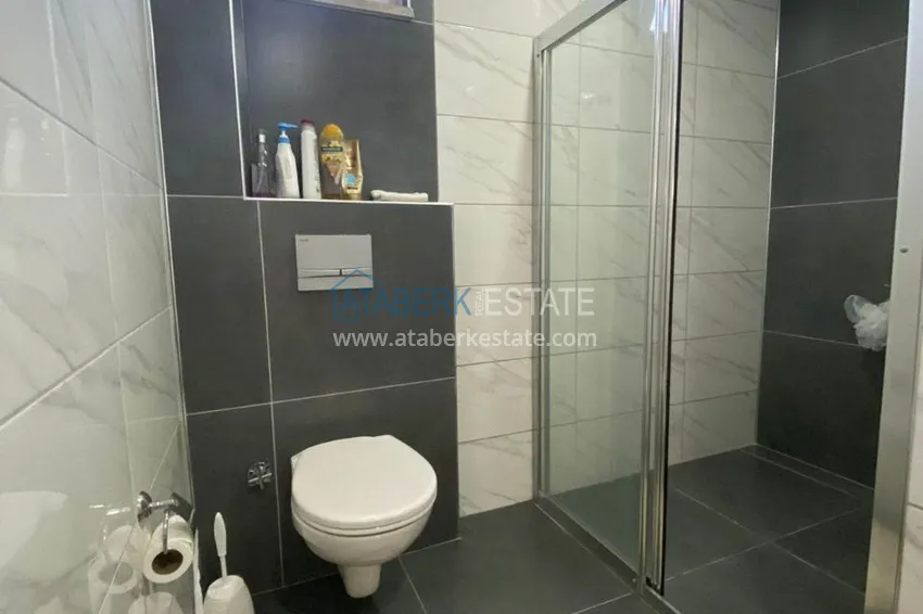 Purchase Spacious 3-bedroom duplex penthouse with furniture in Gazipasa 28 