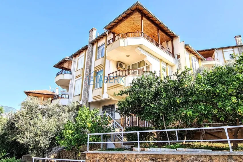 Four-storey townhouse 3+2 with furniture and sea view — Alanya, Kestel 2 