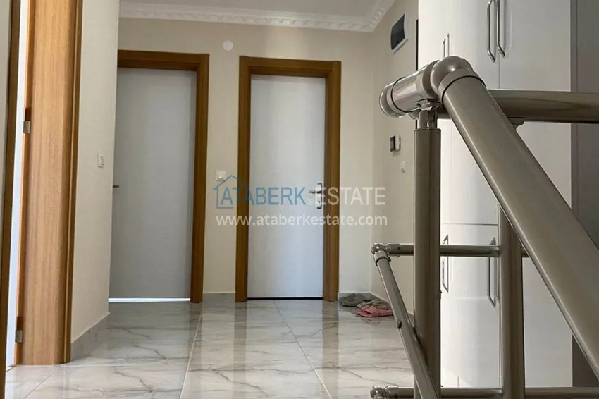 Purchase Spacious 3-bedroom duplex penthouse with furniture in Gazipasa 4 