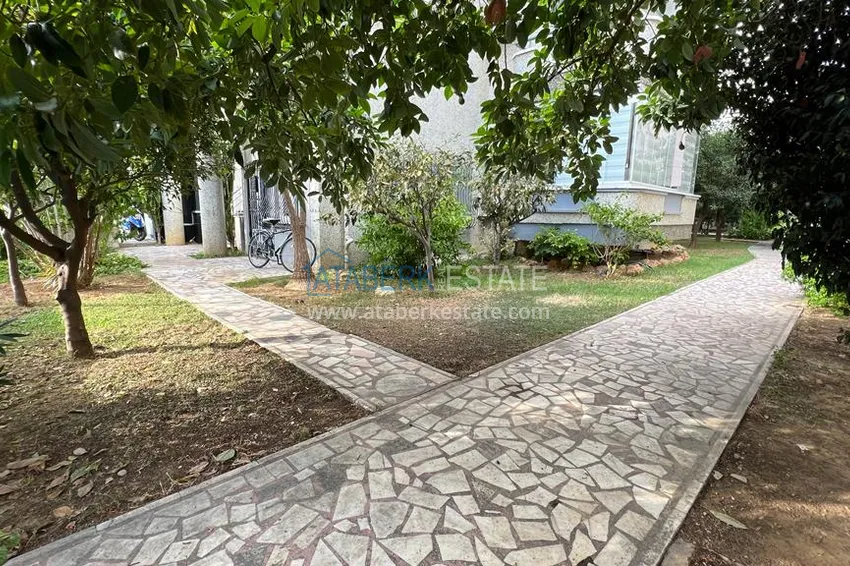 One-bedroom furnished apartment next to the sea in the European area - Oba 2 