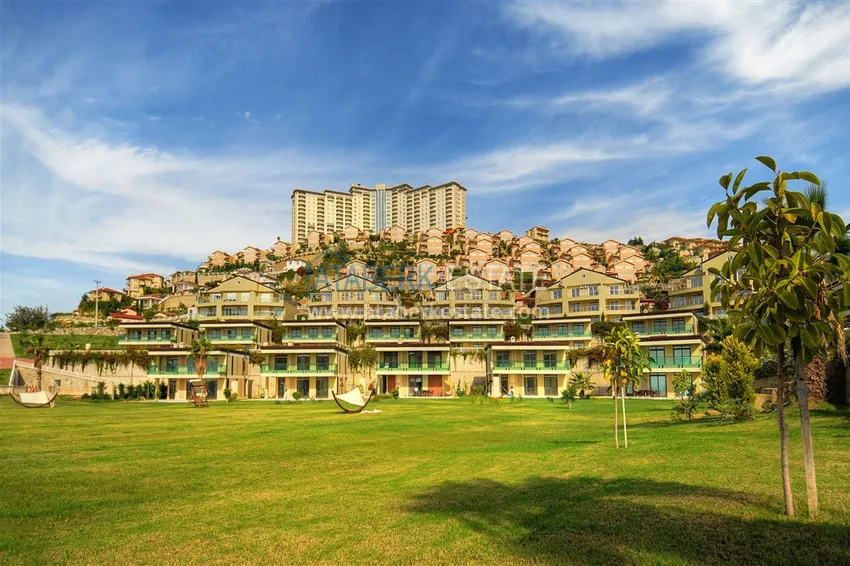 View two-storey villa with luxurious furniture and sea view, Mahmutlar district - Alanya 1 