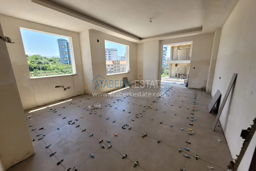 Purchase Finished two-bedroom apartment in a complex under completion in Mahmutlar 4