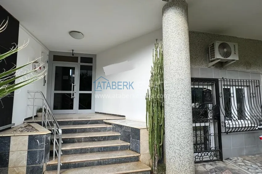 One-bedroom furnished apartment next to the sea in the European area - Oba 3 