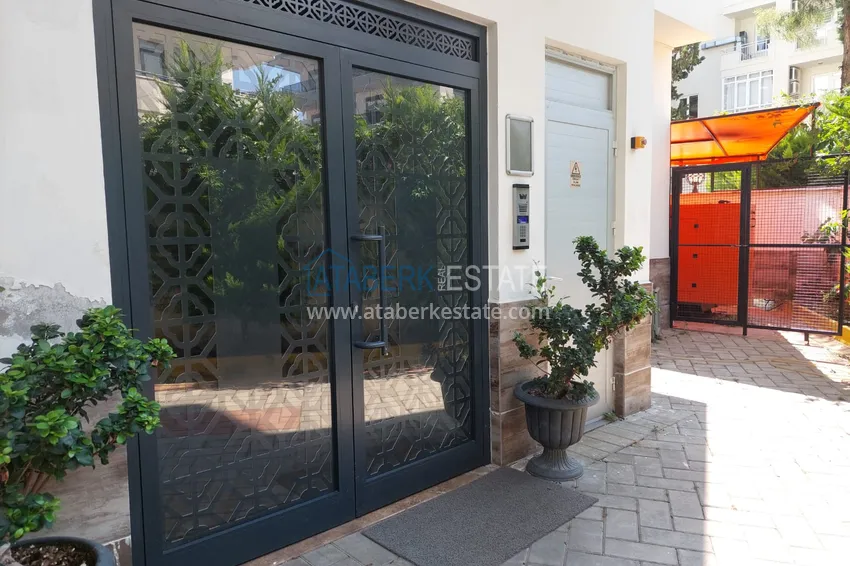 One bedroom apartment for rent in the center of Alanya, a 4-minute walk from Cleopatra Beach 5 