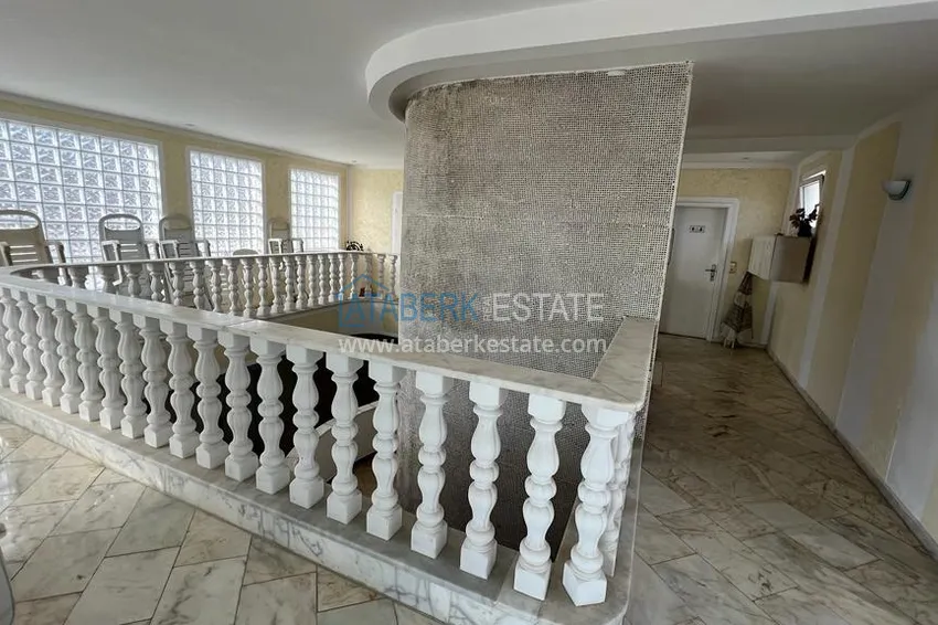 One-bedroom furnished apartment next to the sea in the European area - Oba 5 