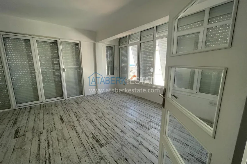 Purchase  2+1 two-story villa with garden and sea view - Yeşilyoz district, Alanya  3 