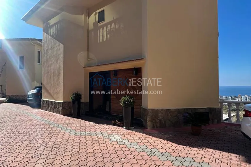 View two-storey villa with luxurious furniture and sea view, Mahmutlar district - Alanya 10 