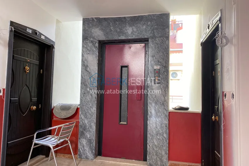 One-bedroom apartment for rent in the center of Alanya with mountain views No. 17 9 