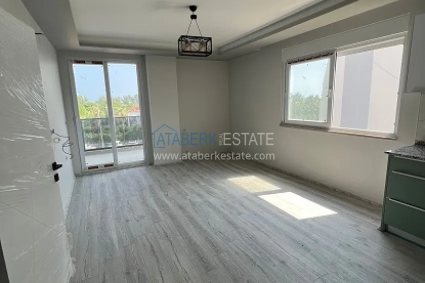 Apartment 2 + 1 100 meters from the sea Kargipınari-Mersin area 1 