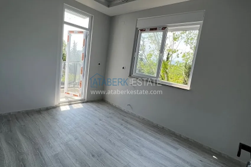 Purchase Apartment 2 + 1 100 meters from the sea Kargipınari-Mersin area 4 