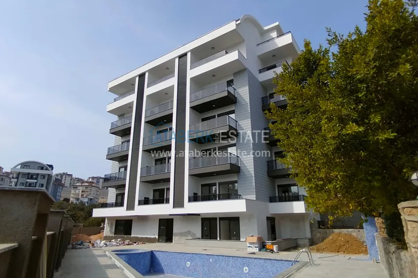 Urgent sale! 1+1 apartment with mountain views in a new complex — Alanya, Oba district 1 