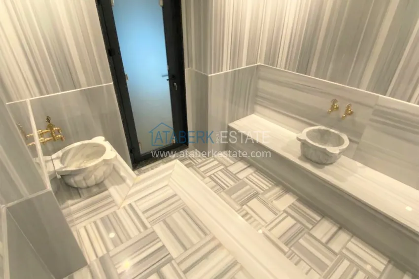 Furnished 1+1 apartment in a new residential complex near Cleopatra Beach - Alanya Center 12