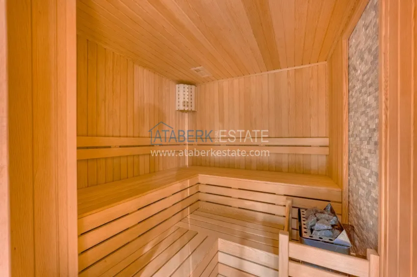 Furnished 1+1 apartment in a new residential complex near Cleopatra Beach - Alanya Center 13