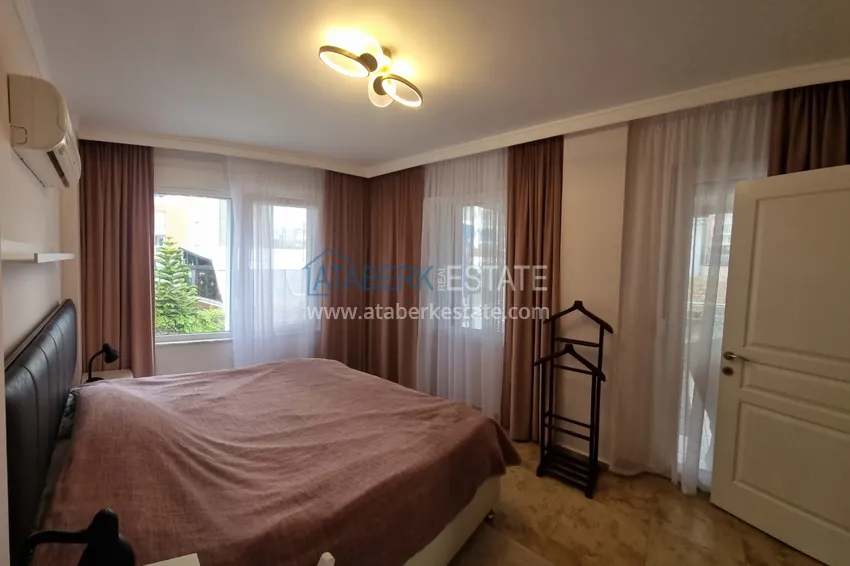 Purchase  Urgent sale! Duplex apartment with separate entrance and private garden in Cikcilli area, Alanya 17 