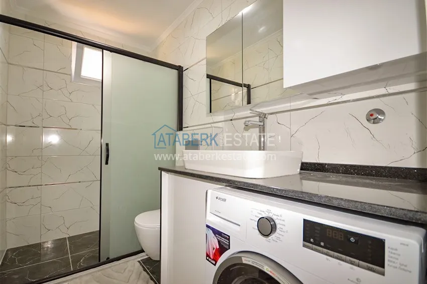 Purchase  Renovated 2+1 apartment with new furniture and sea view - Alanya center, 1 coastal, Cleopatra beach 16 