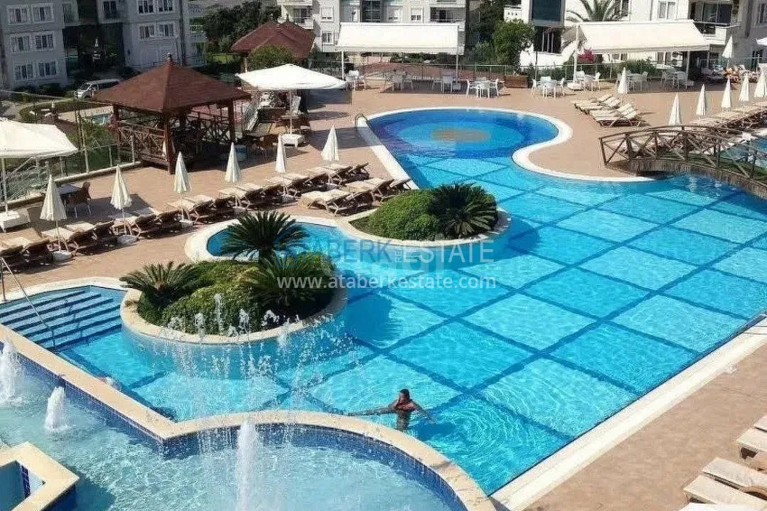 Apartment 2+1 with furniture, glazed balcony and mountain views, Cikcilli district — Alanya 2 