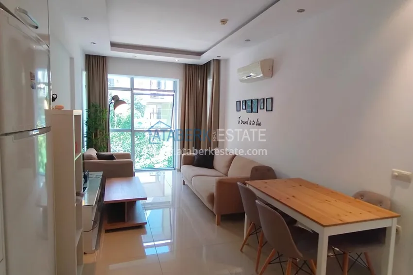 Purchase Urgent sale! Apartment 1 + 1 furnished in the center of Alanya - Cleopatra beach area 2 