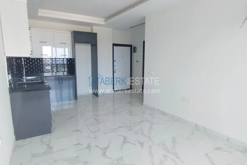 Purchase  Finished 1+1 apartment in a complex on the seafront — Kargicak, Alanya  3 