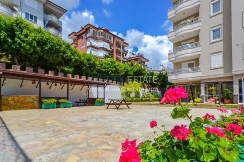 Furnished 1+1 apartment overlooking the sea and the historical fortress, Cikcilli district — Alanya  7 