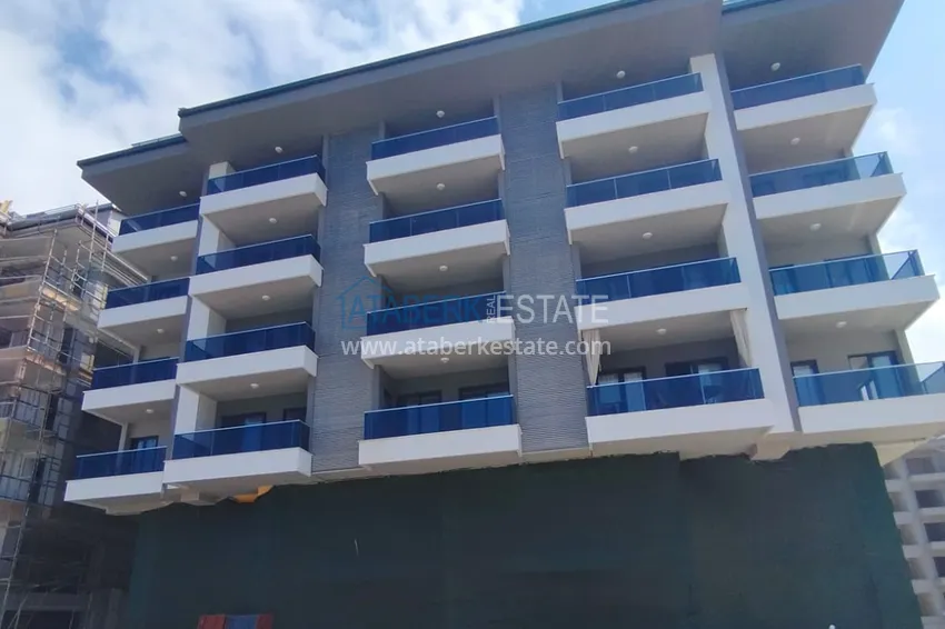 Finished 1+1 apartment in a complex on the seafront — Kargicak, Alanya  4 