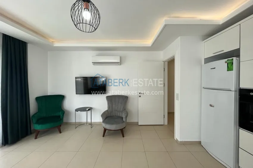 Purchase Two-bedroom apartment for rent in Avsallar in a well-maintained complex 6