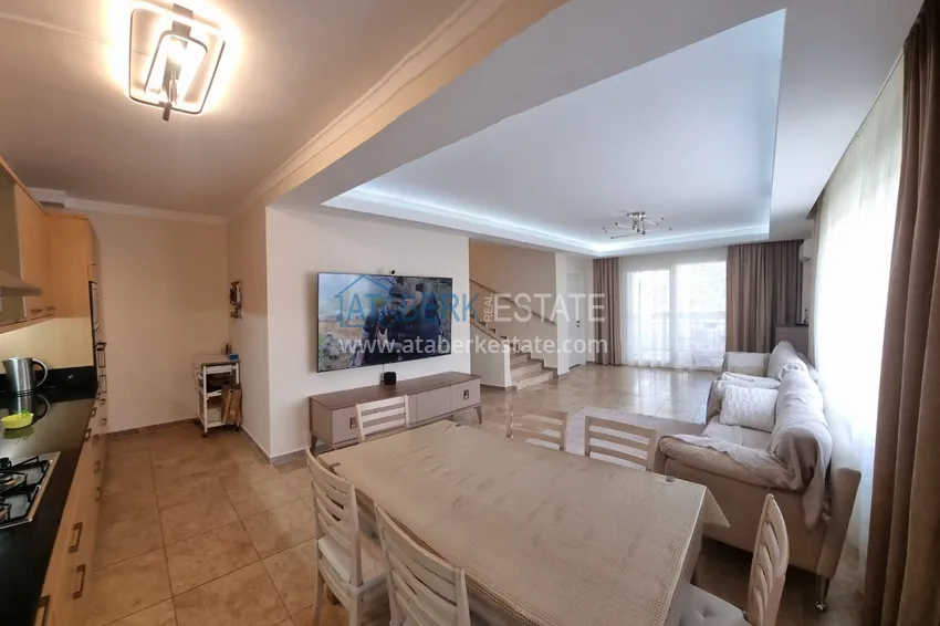 Purchase  Urgent sale! Duplex apartment with separate entrance and private garden in Cikcilli area, Alanya 7 