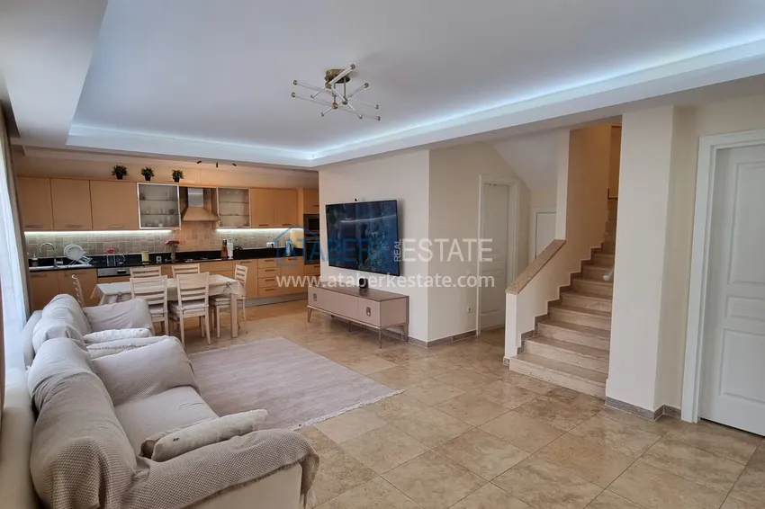 Purchase  Urgent sale! Duplex apartment with separate entrance and private garden in Cikcilli area, Alanya 8 