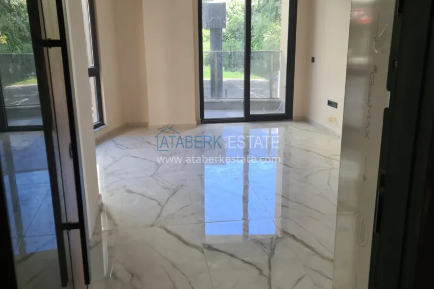 Purchase Apartments in a modern city house in the very center of Alanya at the final stage of construction 1 