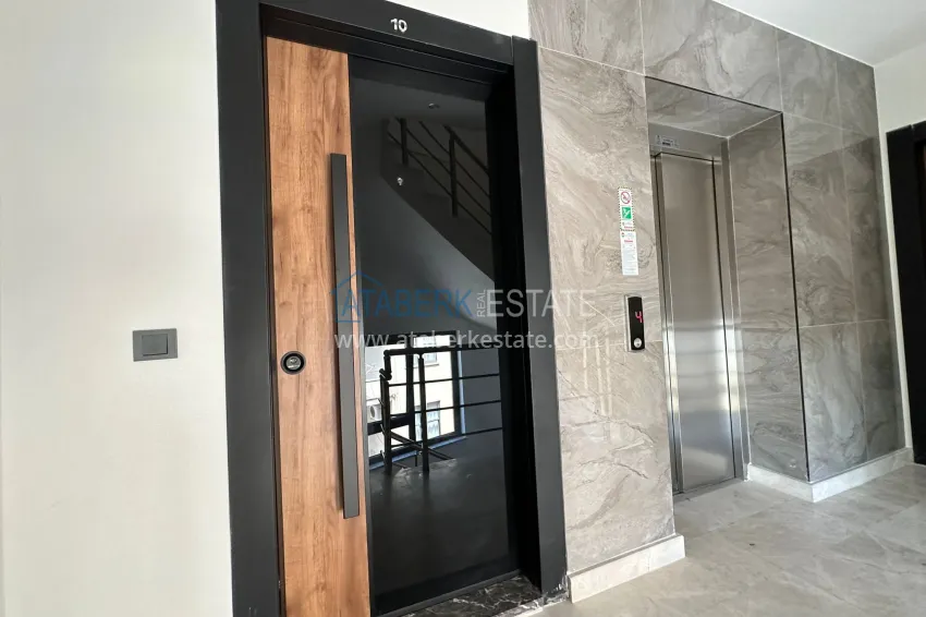 Purchase Apartments in a modern city house in the very center of Alanya at the final stage of construction 23 