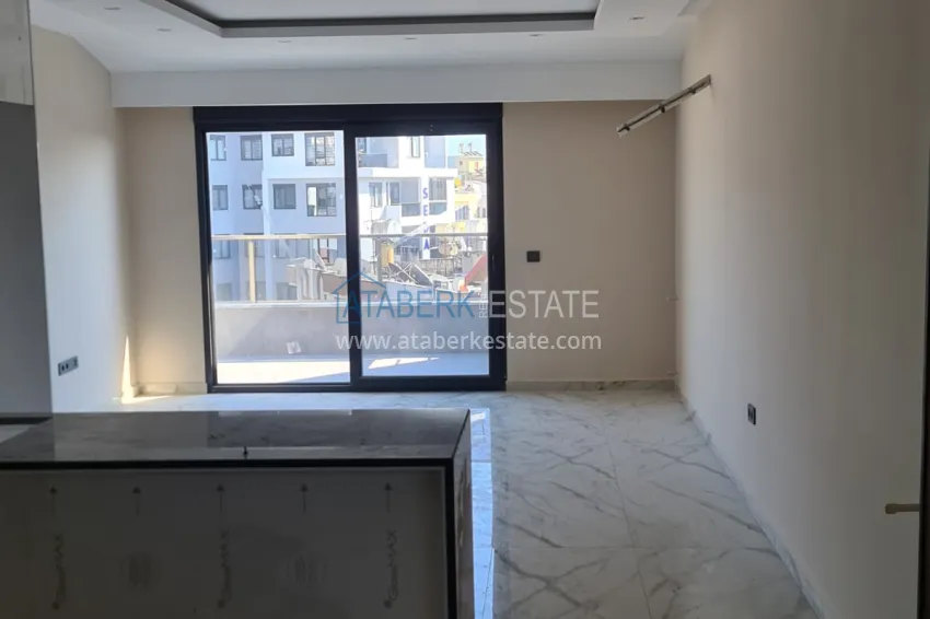 Purchase Apartments in a modern city house in the very center of Alanya at the final stage of construction 25 