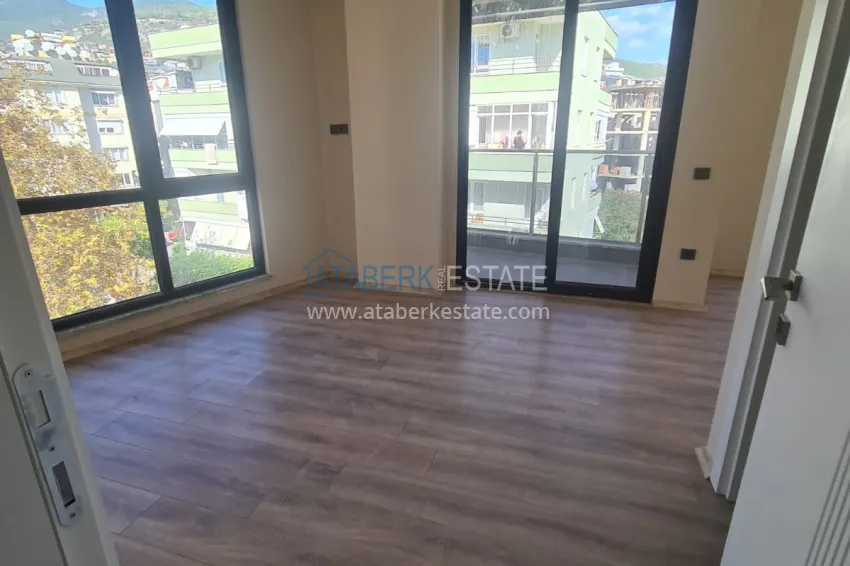 Purchase Apartments in a modern city house in the very center of Alanya at the final stage of construction 34 