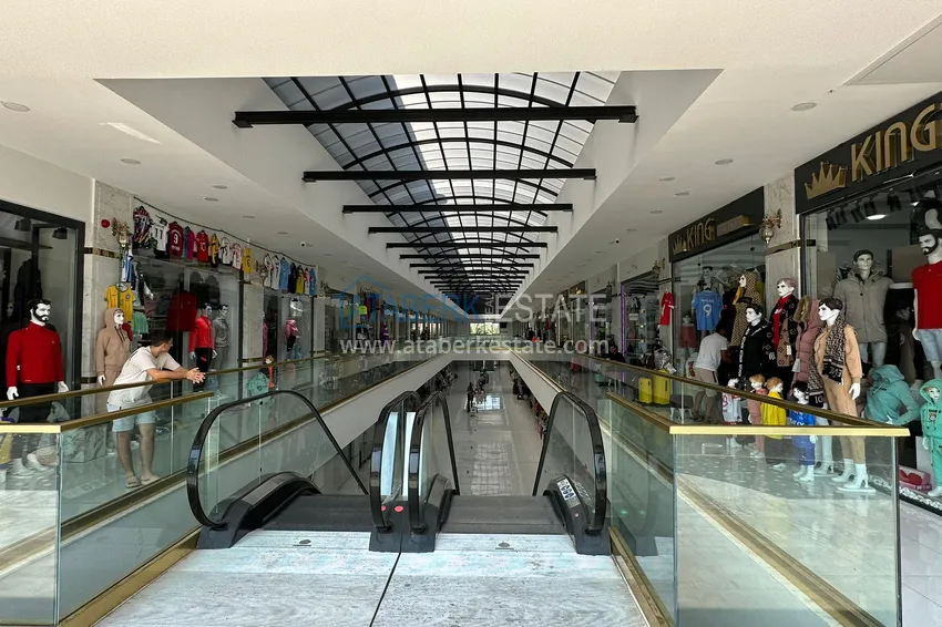 Purchase  The project of a new shopping center in the tourist area of ​​Alanya - Turkler 1 