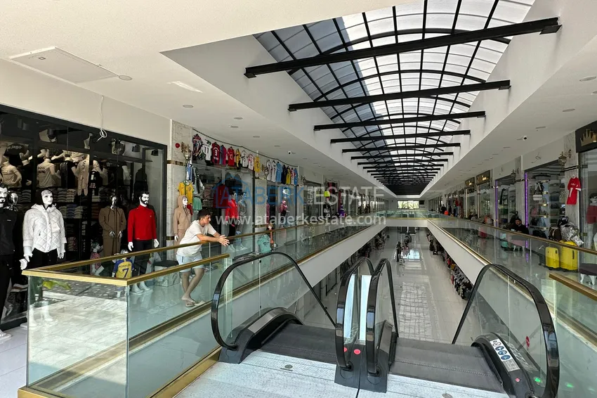 Purchase  The project of a new shopping center in the tourist area of ​​Alanya - Turkler 3 