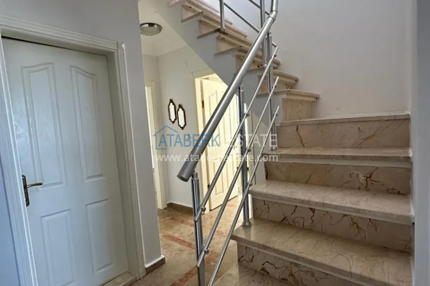 Purchase 4+1 penthouse duplex with furniture and sea views in an area open to residence permits, Tosmur — Alanya 13