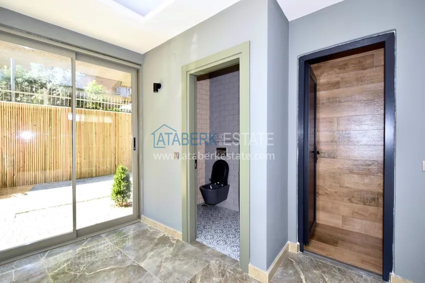 Luxury apartment 2+1 in a residence with high engineering equipment - the center of Alanya, 600 meters to Cleopatra beach 16 