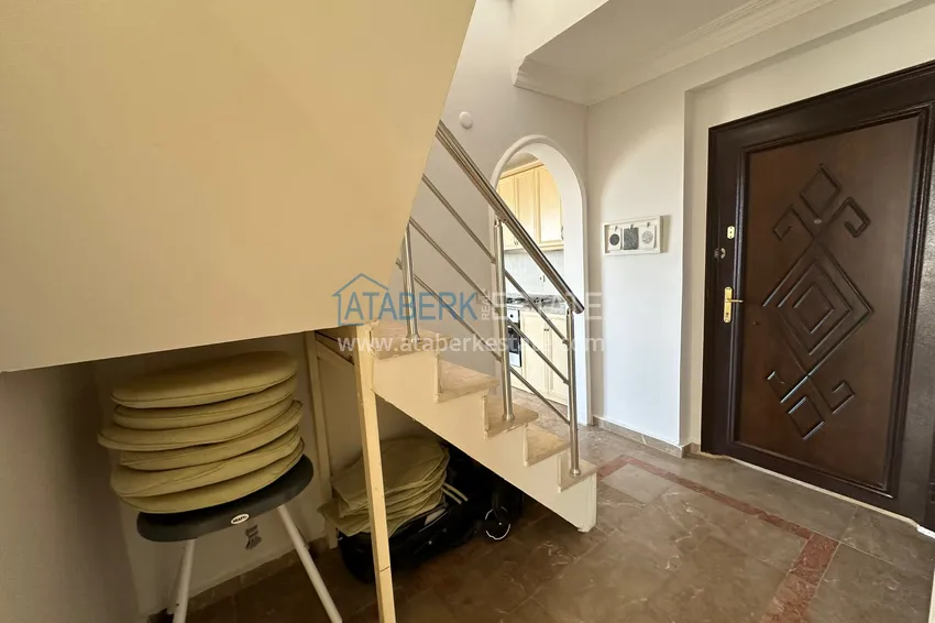 Purchase 4+1 penthouse duplex with furniture and sea views in an area open to residence permits, Tosmur — Alanya 1